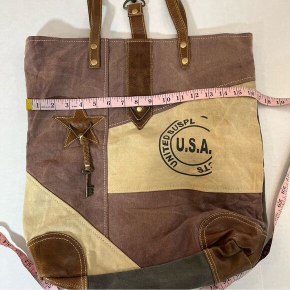 Myra Bag Undulate Tote Bag - Picture 16 of 16